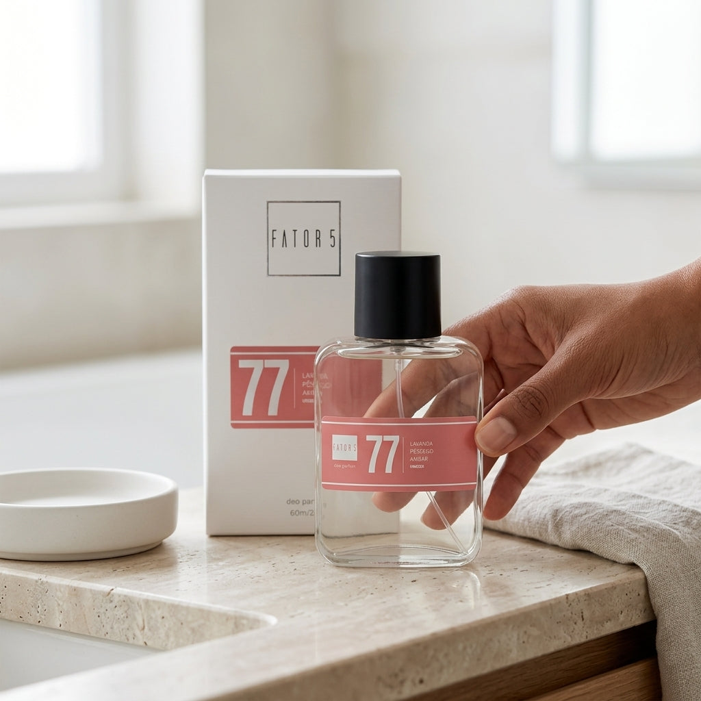 Perfume 77 | 60ml - Feminino (Flowerbomb  - Viktor & Rolf)