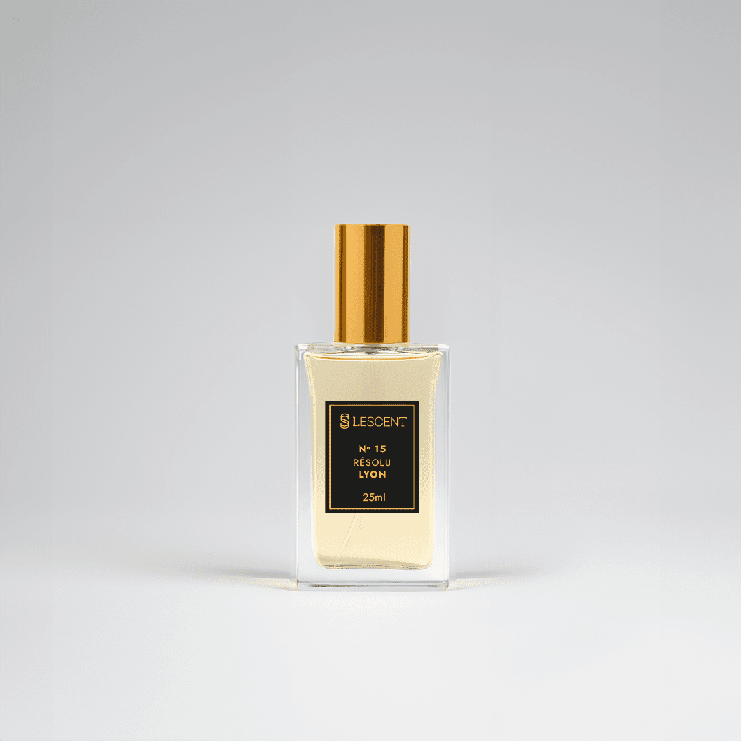 N15 • Résolu Lyon • Masculino (Invictus - Paco Rabanne) - Perfumes e Colónias 10021