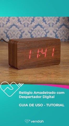 Relógio Amadeirado com Despertador Digital