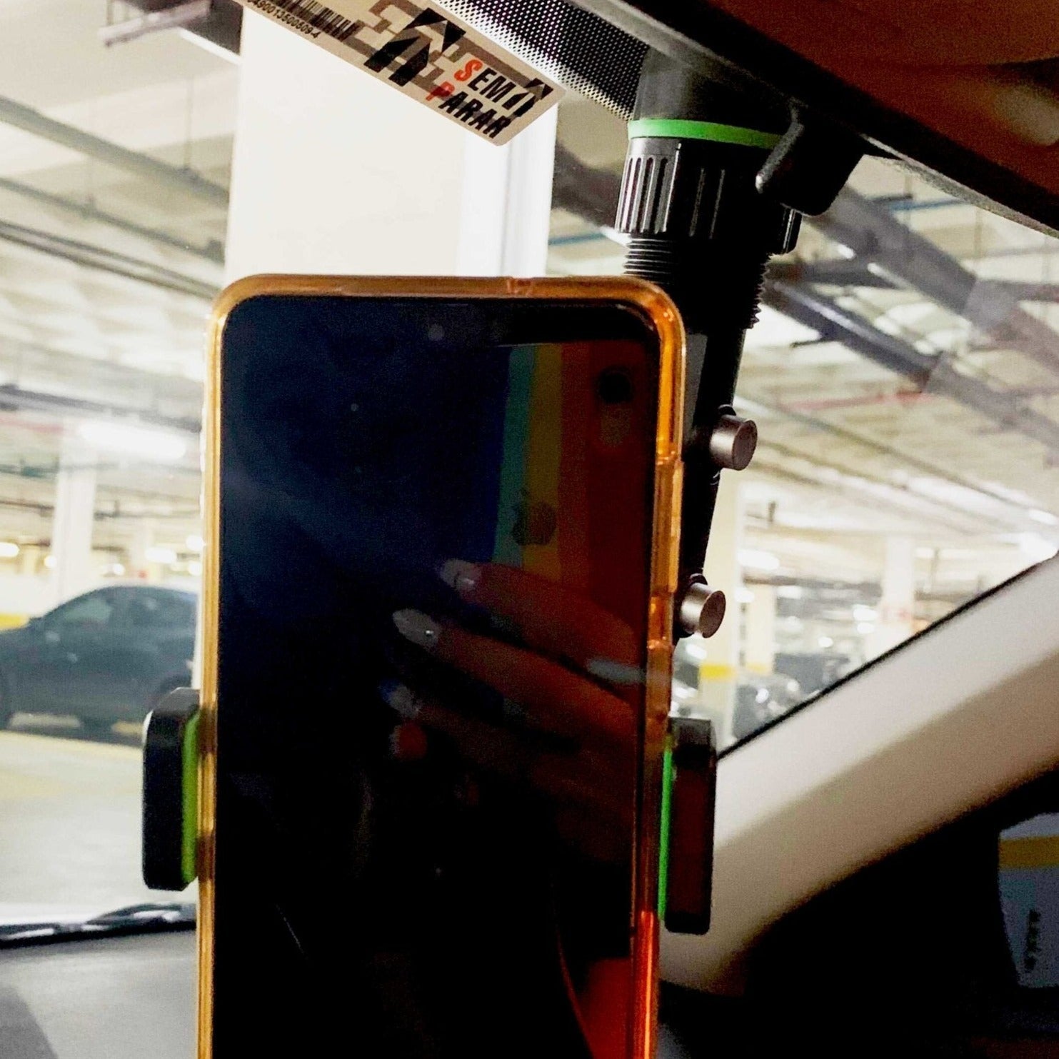 Suporte de Celular para Retrovisor