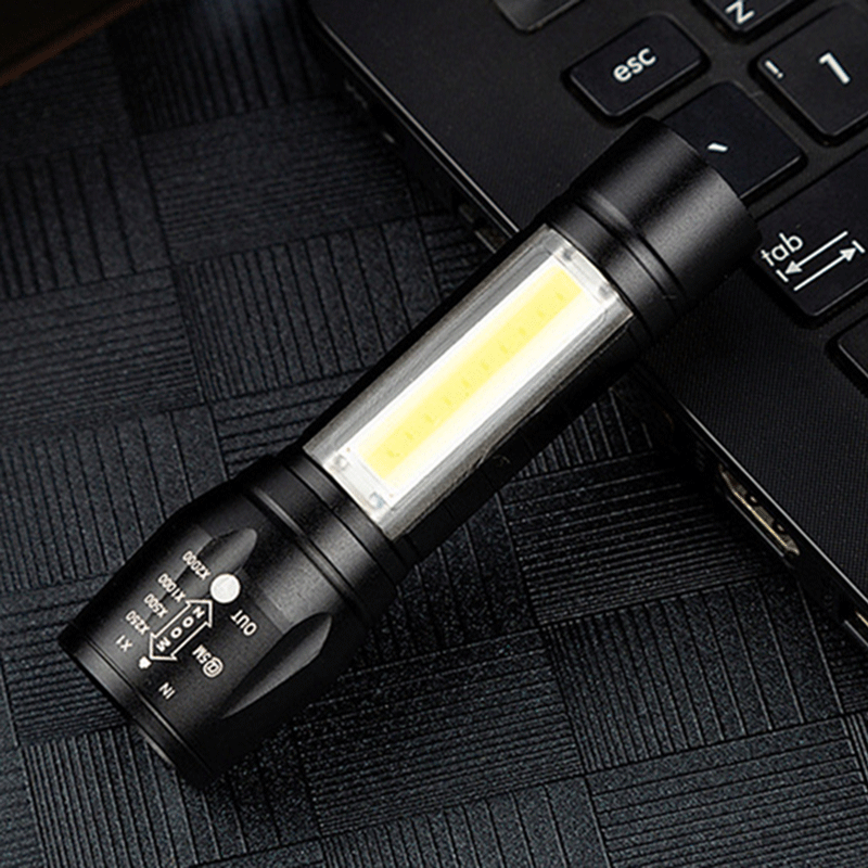 Lanterna Tática Com Zoom e Iluminação Lateral - Lanterna VDH00632
