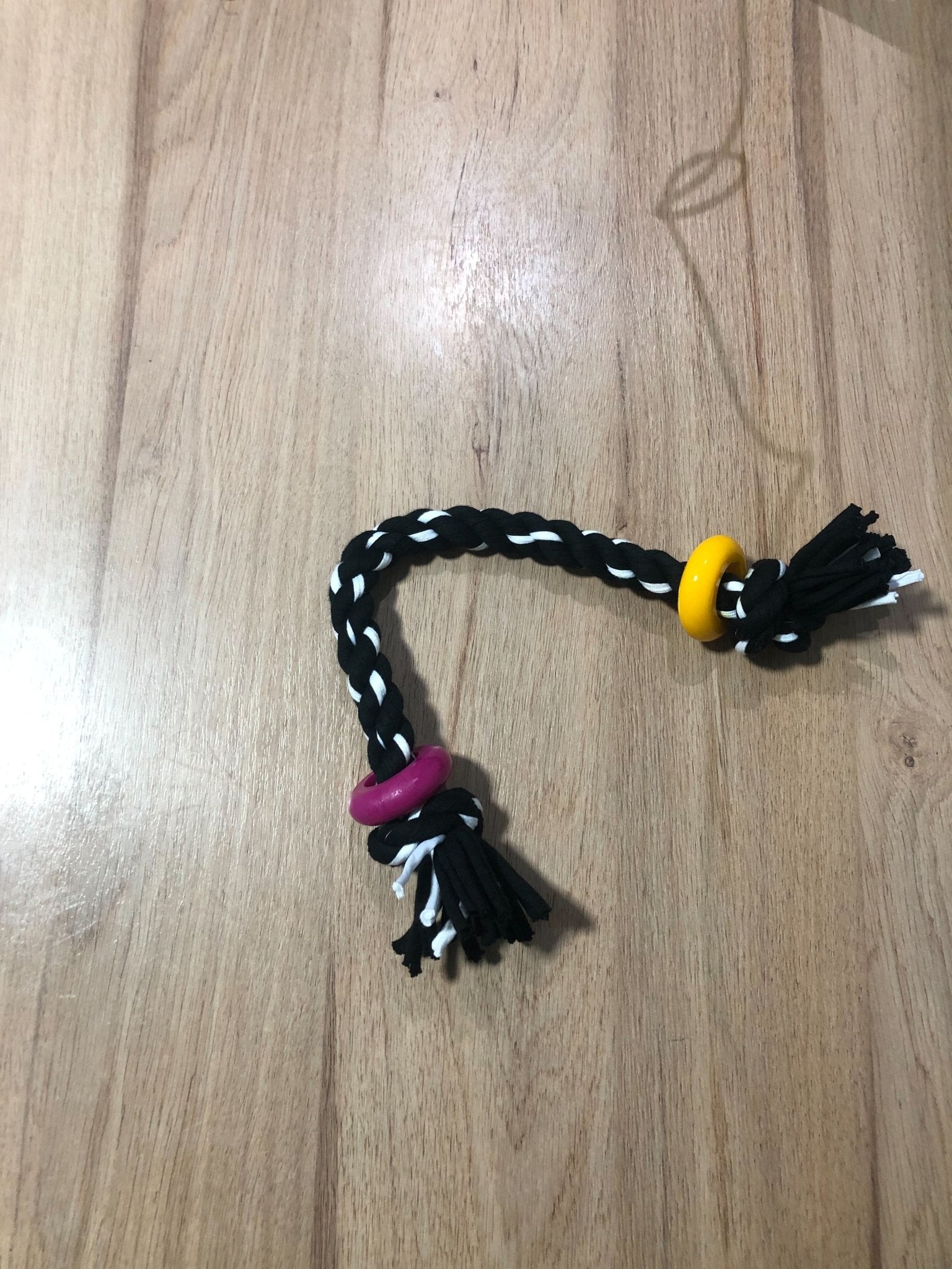 Mordedor Corda Black Com Argolas 42 cm - Brinquedo Pet VDH01922